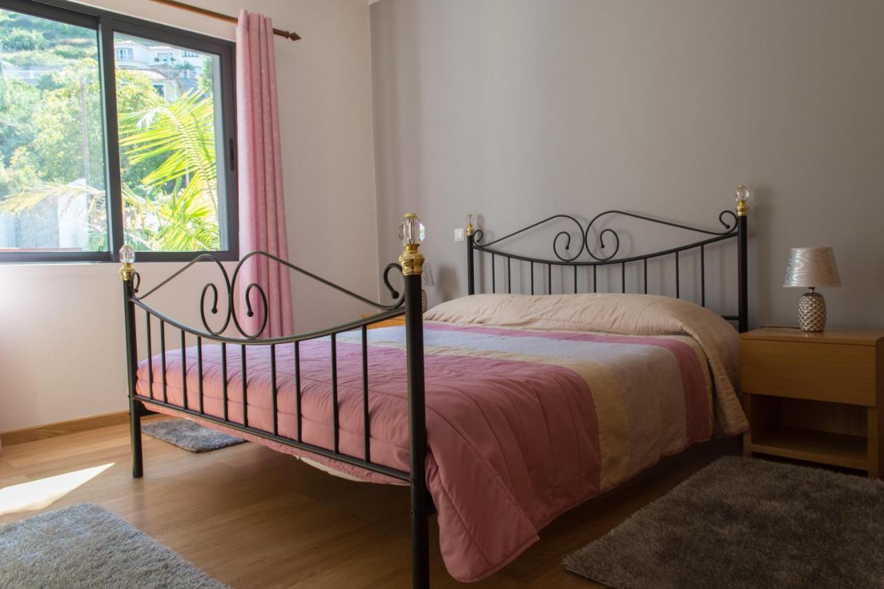 “Venik House” Sea_Mountains_Relaxing_Barbecue Apartment Funchal  Bagian luar foto